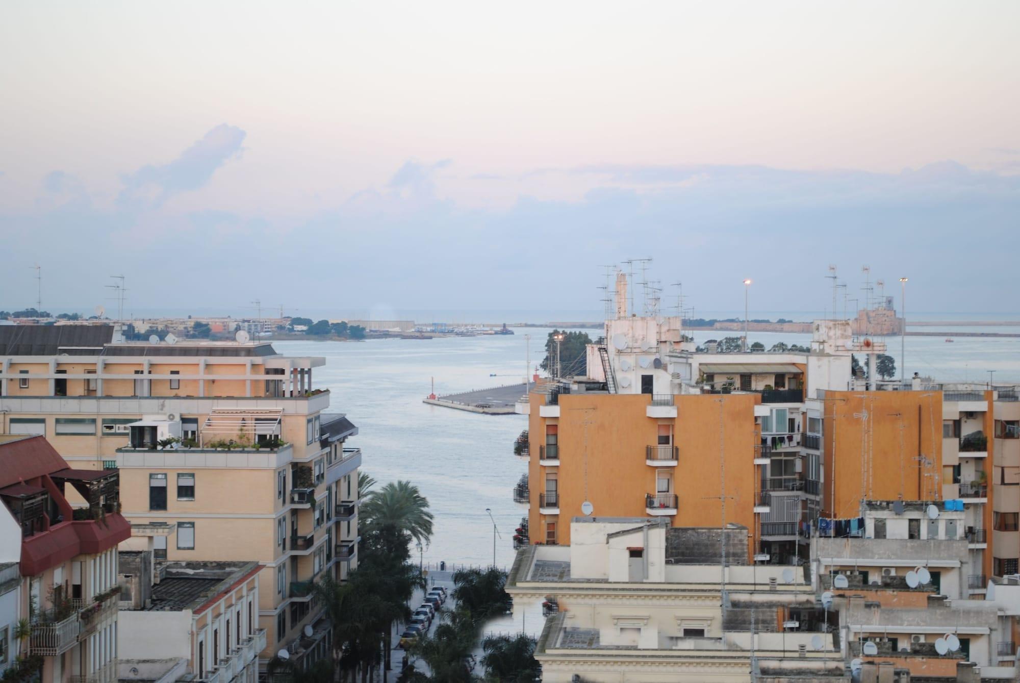 Hotel Orientale Brindisi Exterior photo